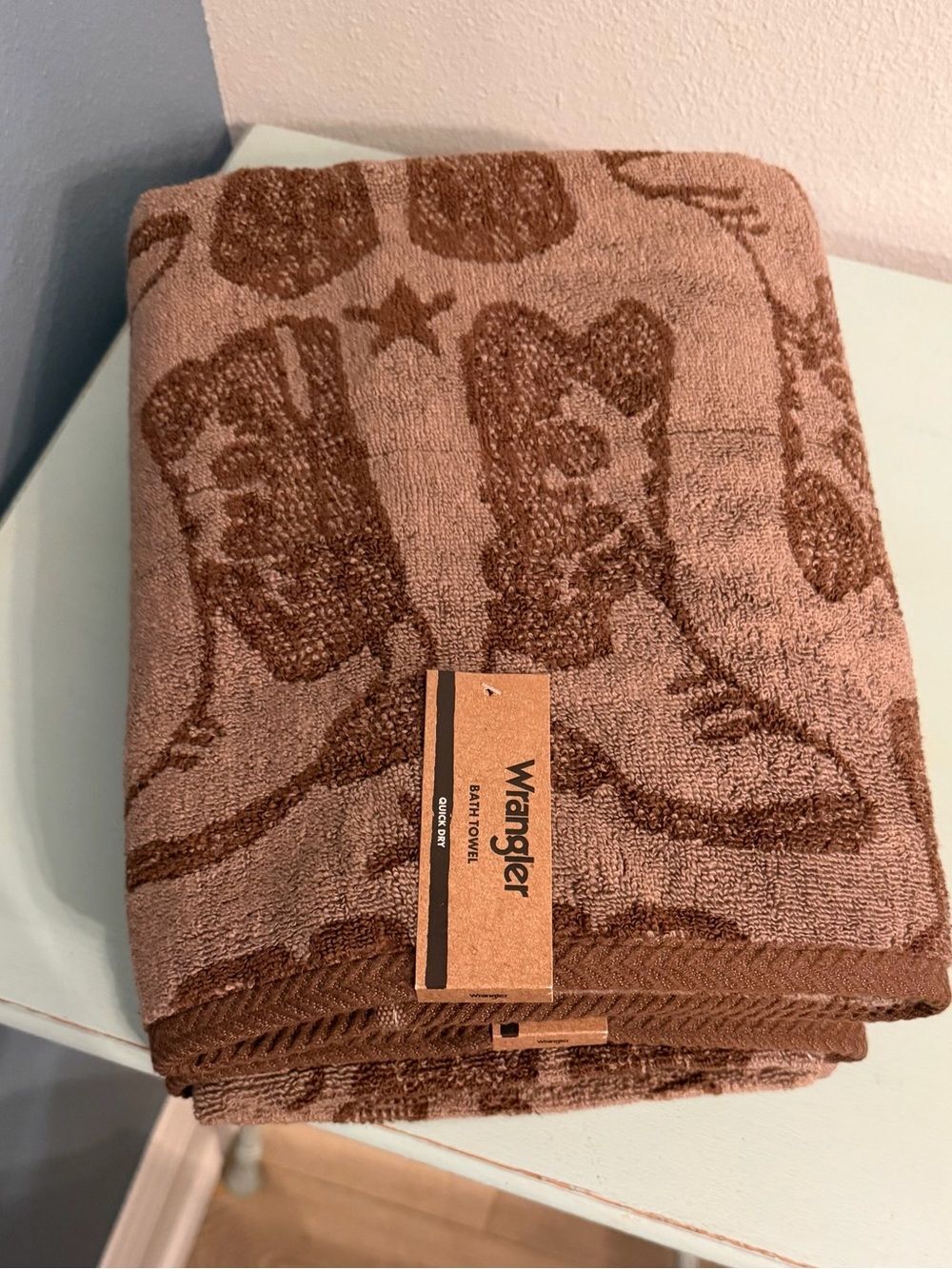 Wrangler Brown Western Boot Pattern Bath Towel (2)